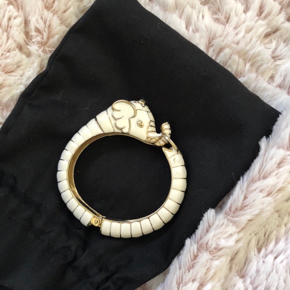Banana Republic Jewelry - Banana Republic White Elephant 🐘 bracelet